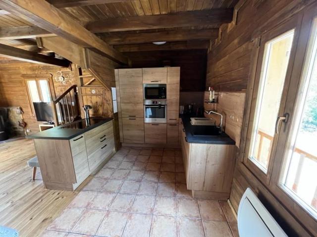 Chalet 6A Dans Les Pyrenees Proche D'Andorre LʼHospitalet-près-lʼAndorre Екстериор снимка