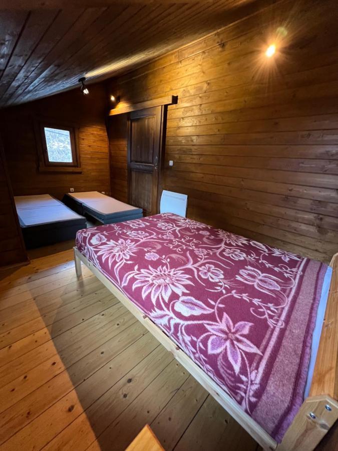 Chalet 6A Dans Les Pyrenees Proche D'Andorre LʼHospitalet-près-lʼAndorre Екстериор снимка
