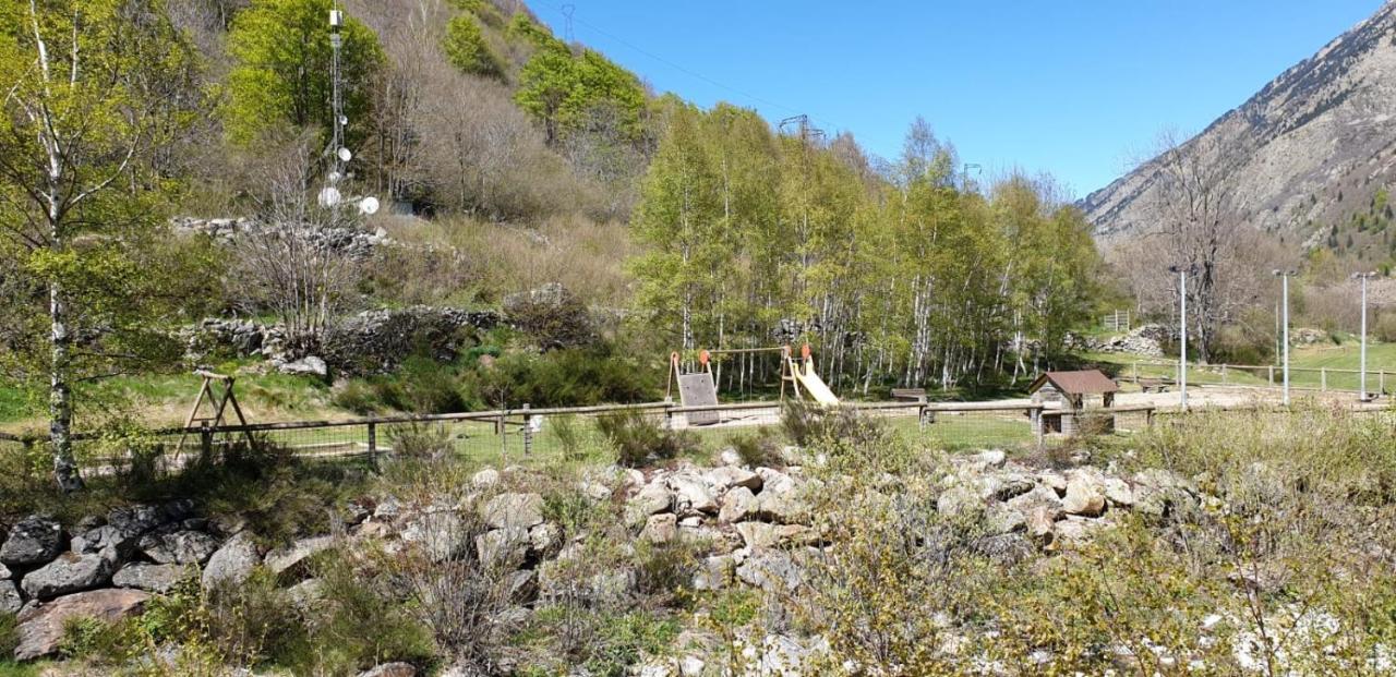Chalet 6A Dans Les Pyrenees Proche D'Andorre LʼHospitalet-près-lʼAndorre Екстериор снимка